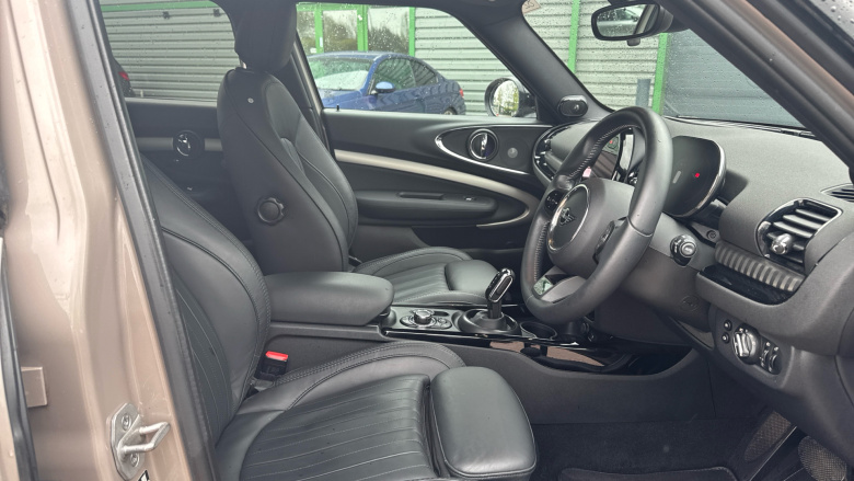 MINI Hatchback 2.0 Cooper S Exclusive 5dr Petrol Hatchback